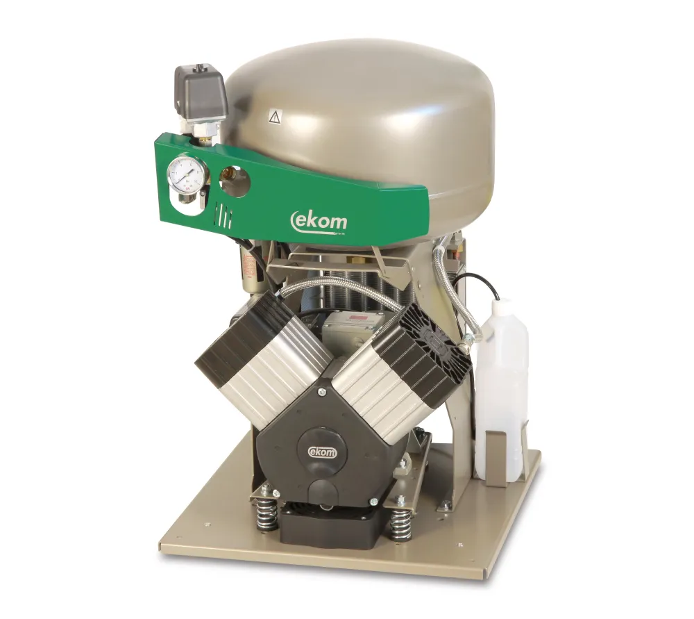 ekom dk50 2vsm безмасляный компрессор для 2-x стоматологических установок с кожухом, с осушителем, с ресивером 25 л, 115 л/мин  2