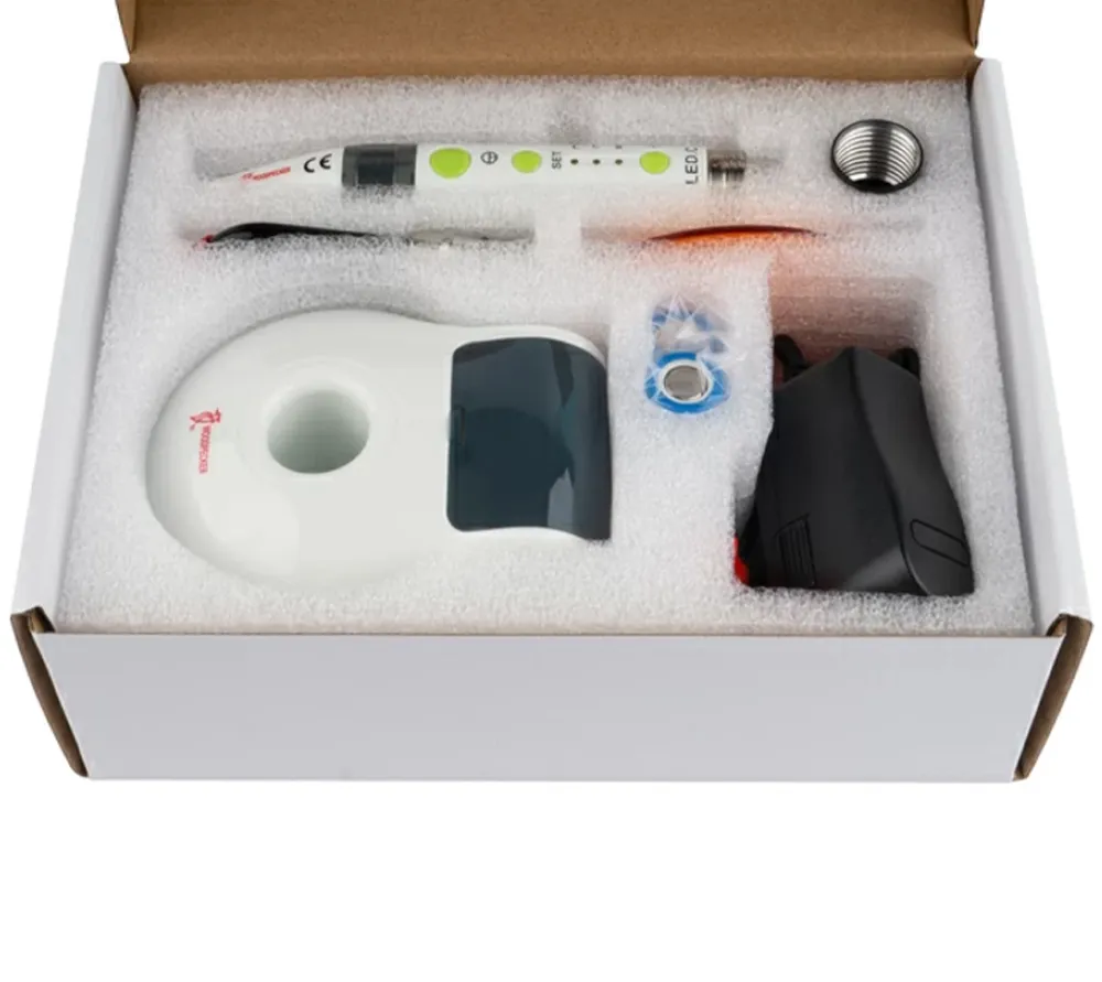 woodpecker led.c - компактная беспроводная светодиодная фотополимеризационная лампа, с двумя аккумуляторами  5