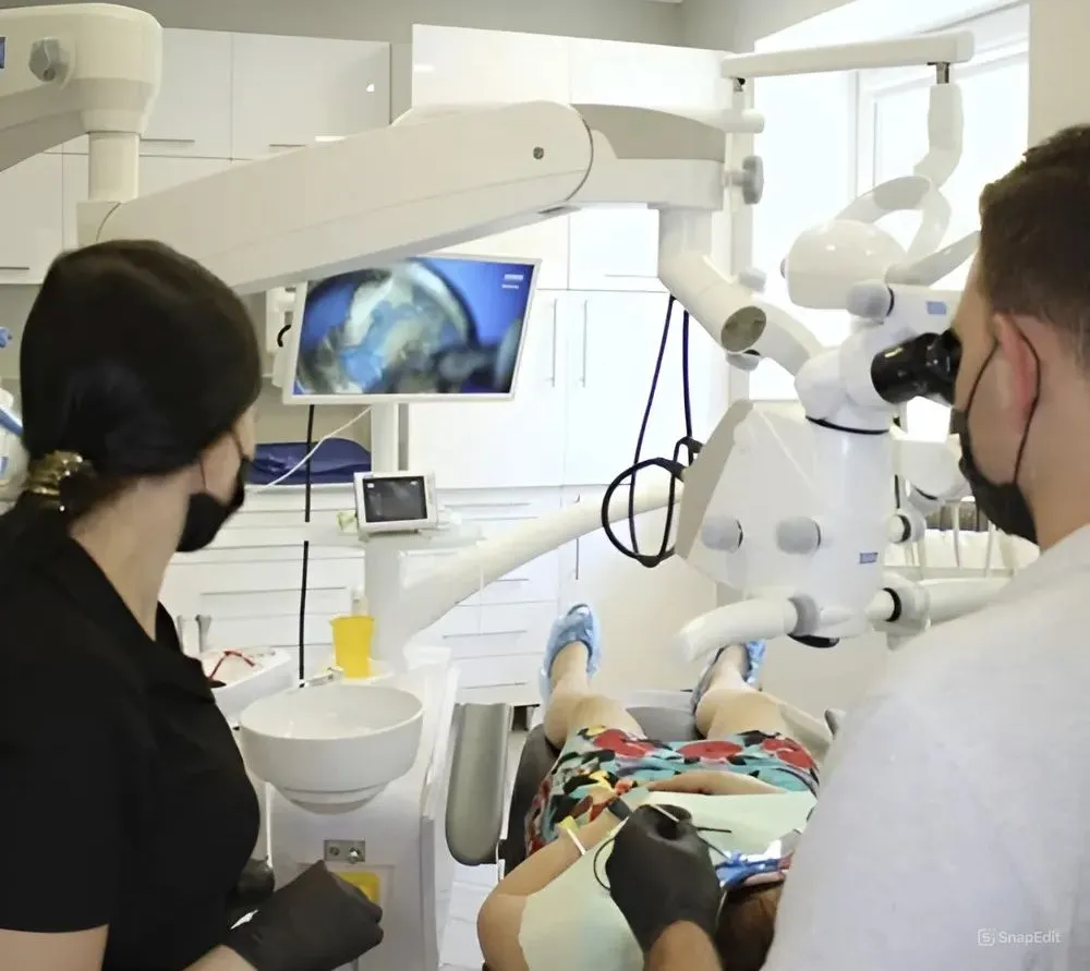 zumax oms 2380 стоматологический операционный микроскоп со светодиодной подсветкой и плавной регулировкой увеличения  6